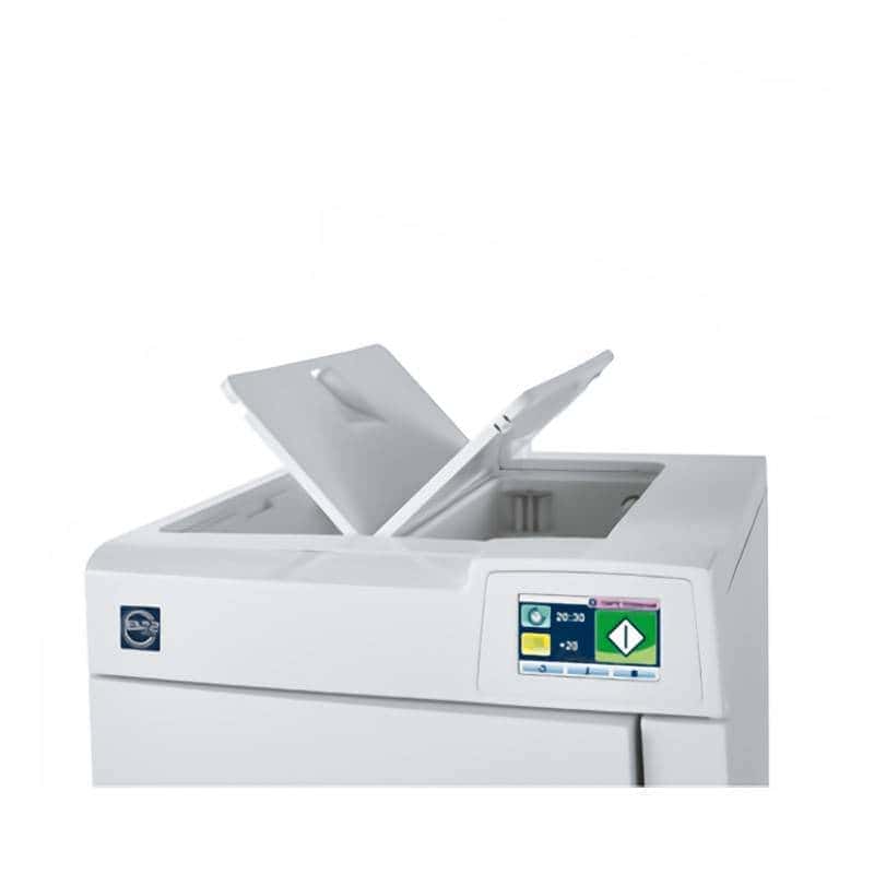 Lámina de títulos, pantalla digital y cerradura de seguridad en máquina de escaneo odontológico.