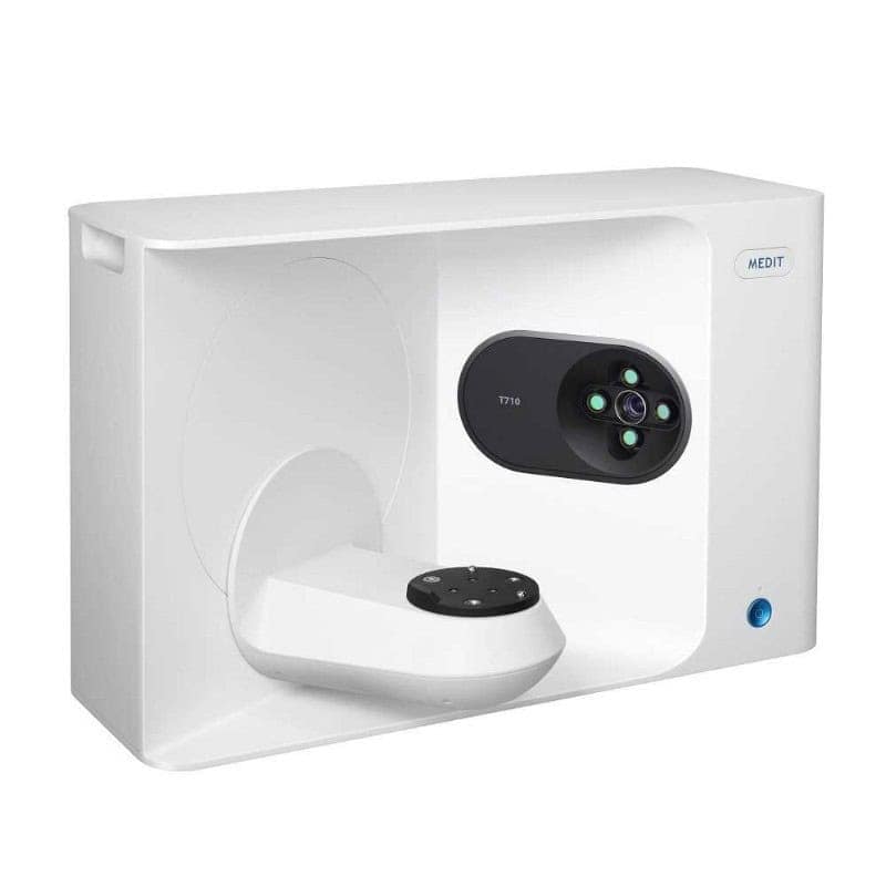 Medidor digital odontológico para escaneado preciso de impresiones dentales y prótesis personalizadas.