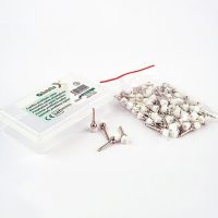 DF90389 Bujías para implantes dentales con perno de titanio, tamaño estándar en caja de almacenamiento.