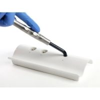 GC69030 Cánula de exploración odontológica personalizada en diseño blanco para uso profesional en clínicas dentales.