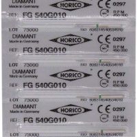 Rollo de productos odontológicos personalizados HORICO con especificaciones y código QR para clínicas dentales.