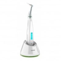 motor-de-endodoncia-localizador-apical-c-smart-mini-ap-ca-reciprocante-coxo Alt: Pistola de limpieza ultrasónica para odontología, diseñada para una limpieza dental eficiente y precisa en tratamientos profesionales.