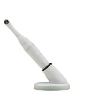 Instrumento odontológico personalizado para tratamientos dentales con tecnología avanzada.